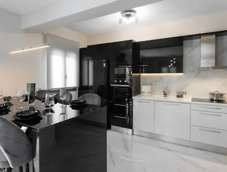 Black Diamond Argostoli (Kefalonia)